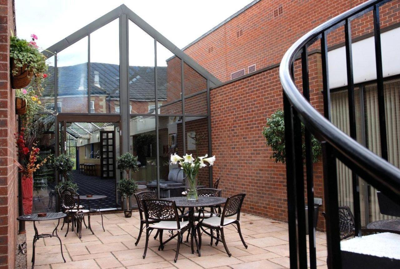 Hermitage Park Hotel Coalville Exterior foto